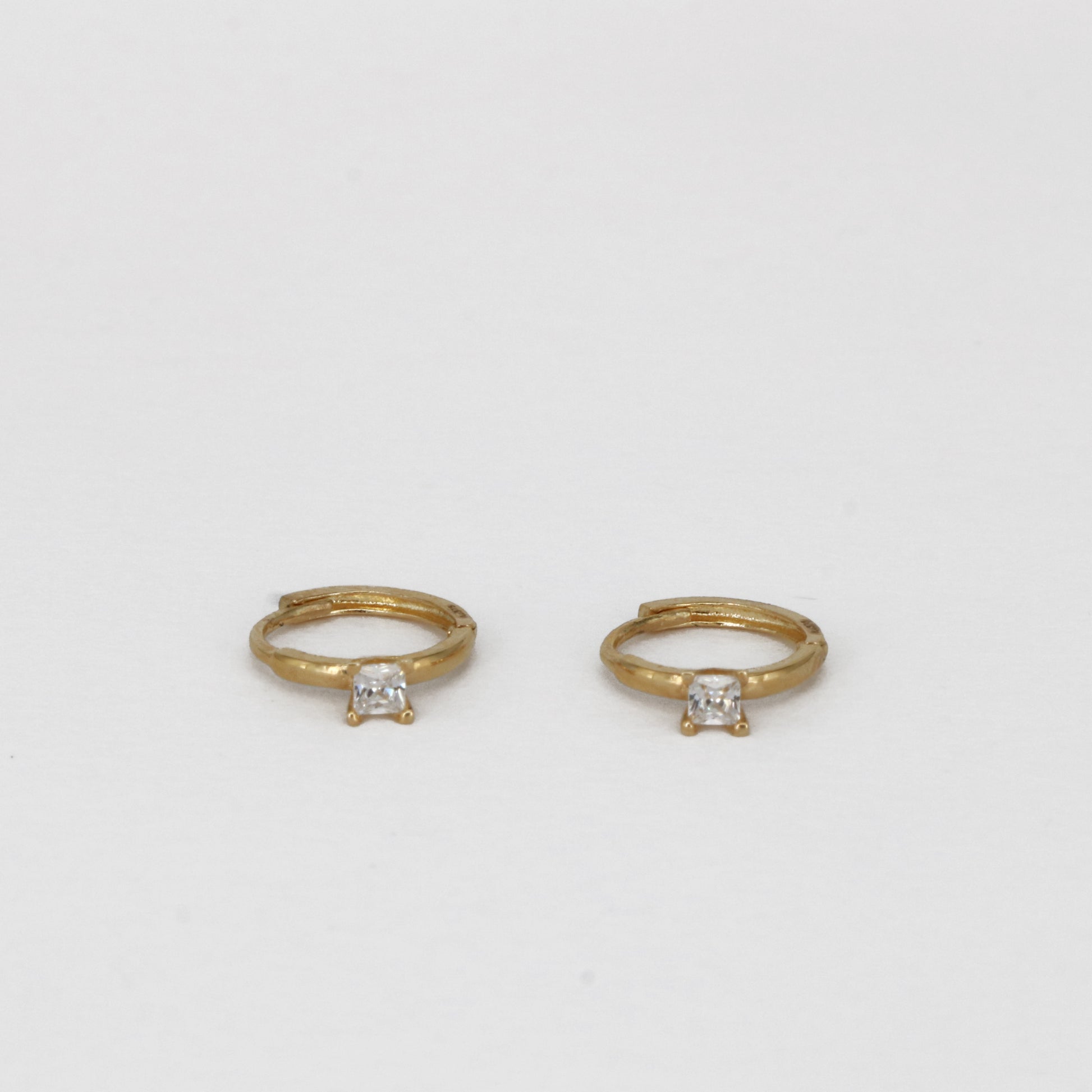 Dazzle Huggies image 0