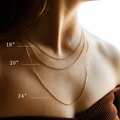 La Mujer Curb Chain Necklace image 3