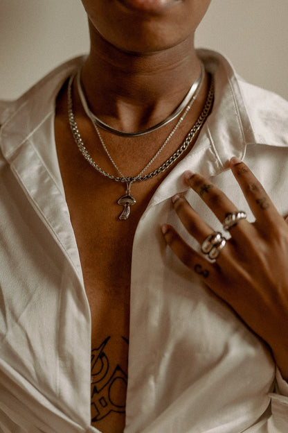 Focus Herringbone Chain Necklace image 3