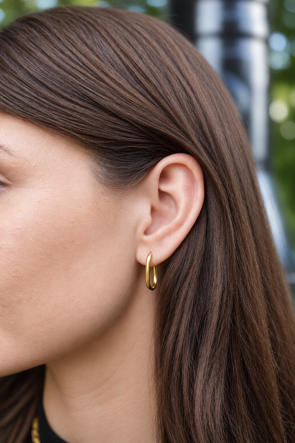 Signature Square Hoops